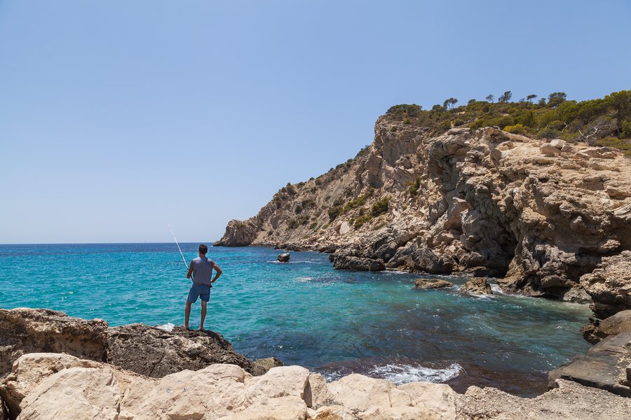 File:Cala de Finestrat, Finestrat, España, 2014-07-03, DD 07.JPG