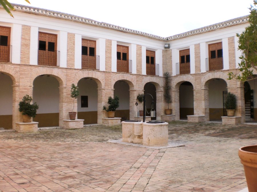 File:Santuario de las Virtudes 01.JPG