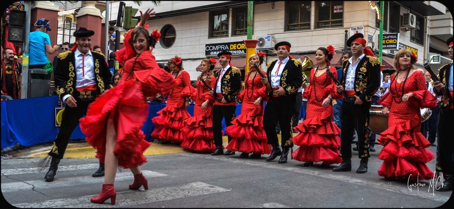File:Moros y Cristianos Elda 2013 - panoramio (82).jpg